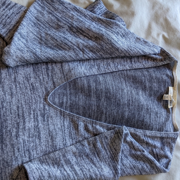 Wilfred top grey, loose fit - Picture 4 of 6